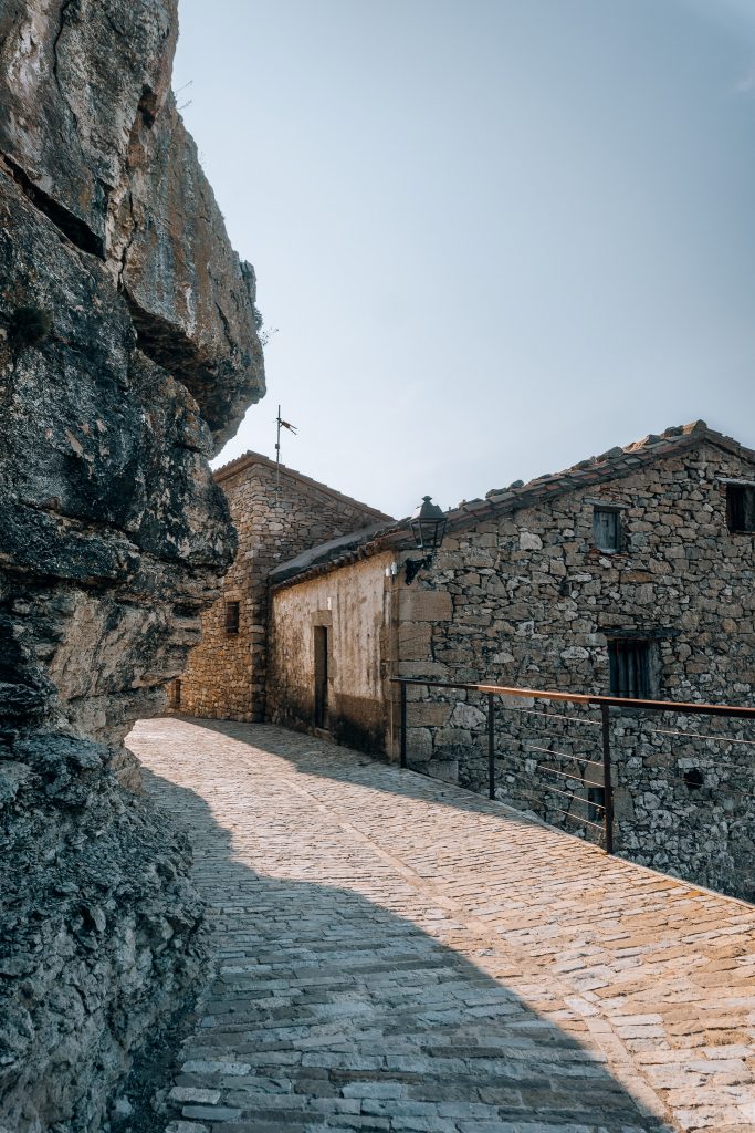 Things to see and do in Ares del Maestrat, Spain - village streets