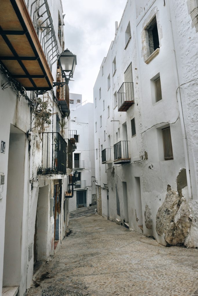 Peñíscola Spain - Old town whitewashed streets