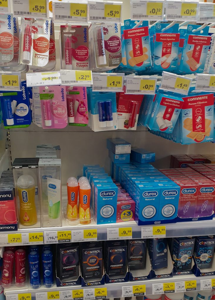 Costs of cosmetics in Portugal - condoms and makeup