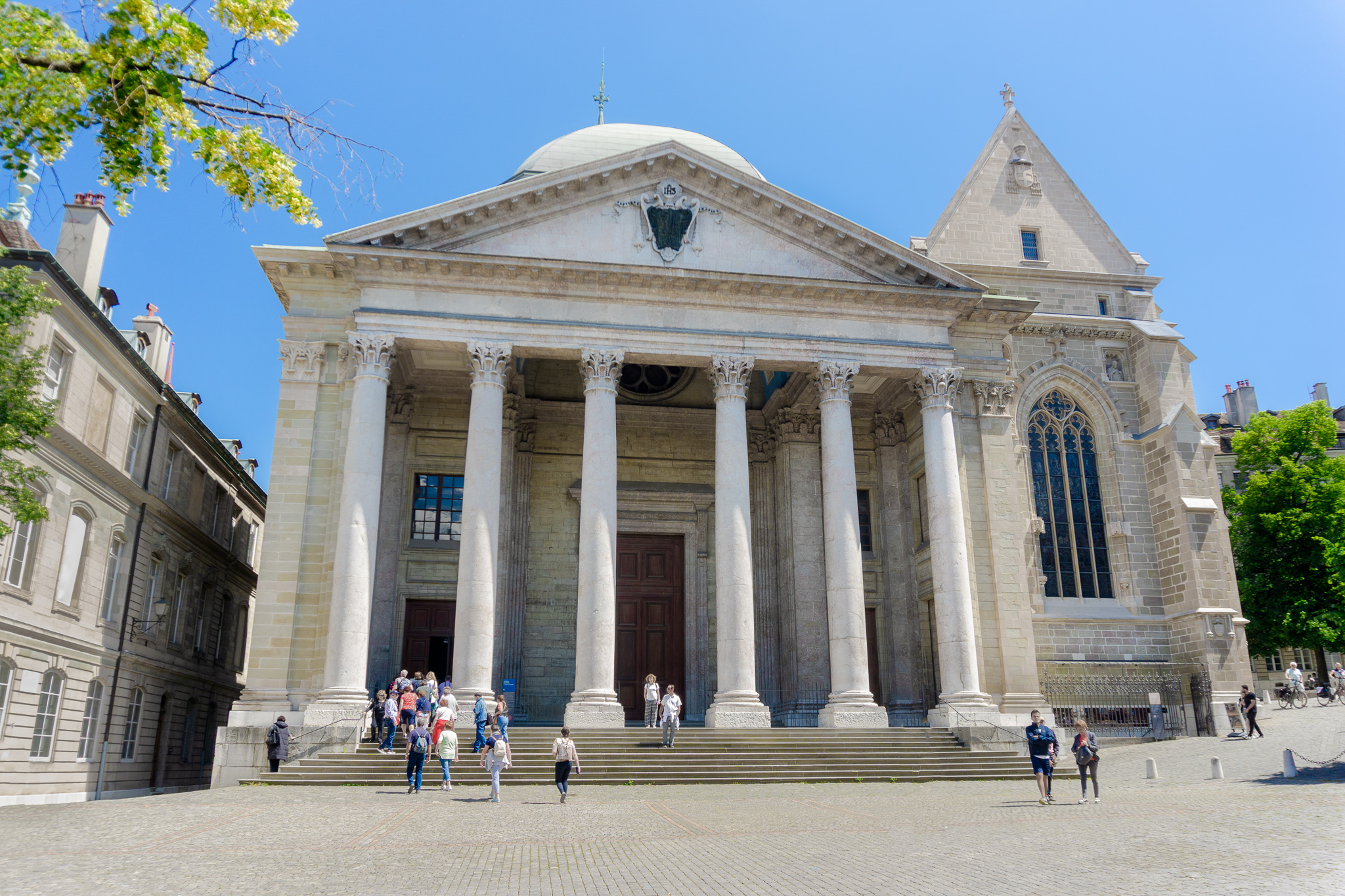 Ten Things To Do In St Pierre Cathedral Geneva Switzerland HGJV Ten Things To Do In St Pierre Cathedral Geneva Switzerland HGJV