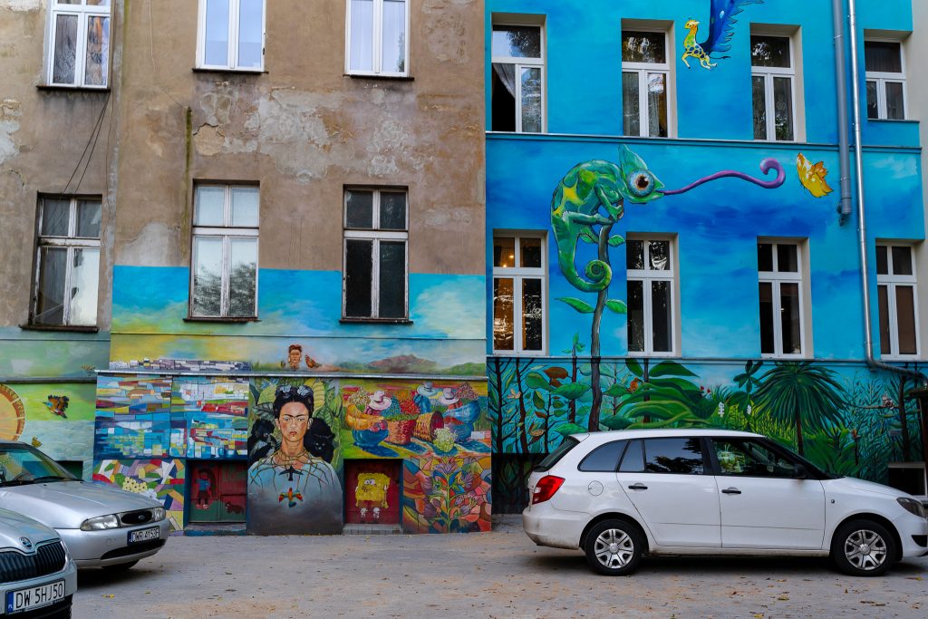 Unique places to visit in Wroclaw - Colorful Backyards on Nadodrze