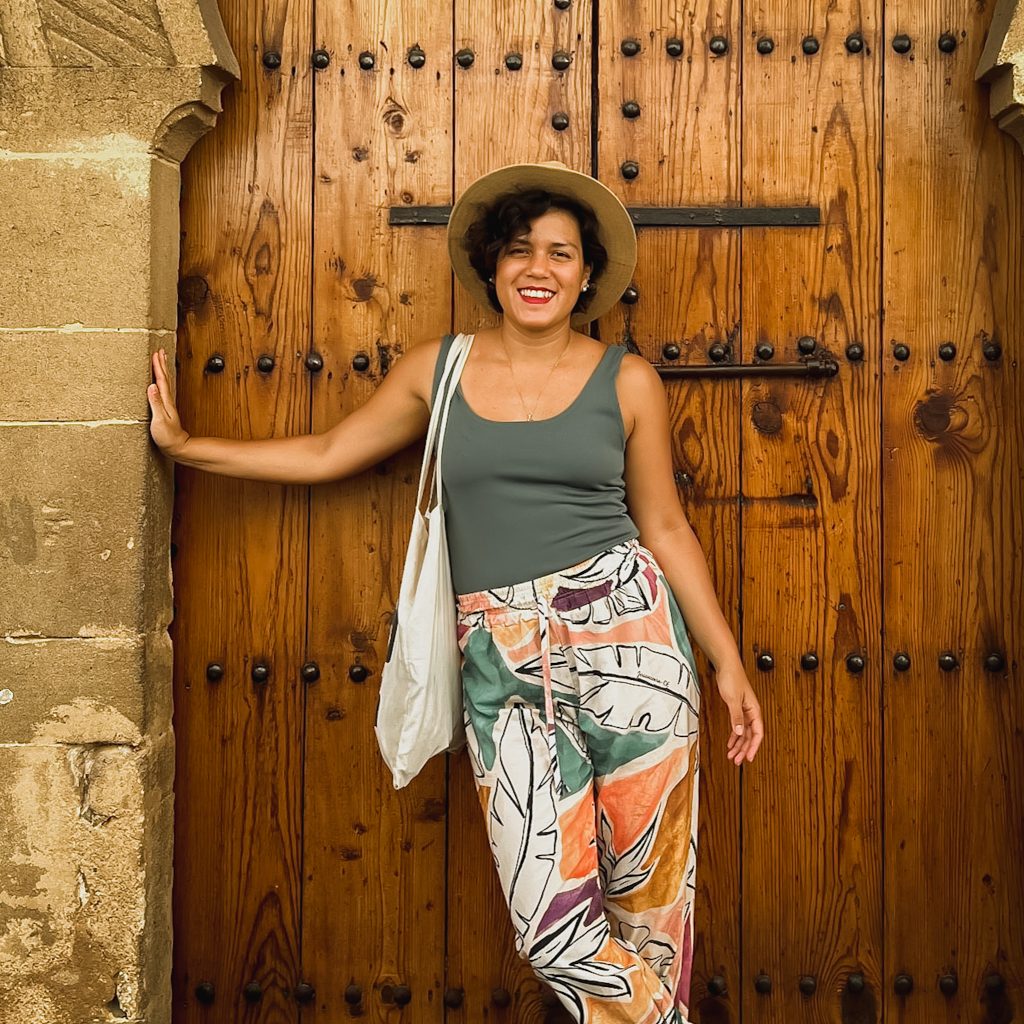 Ana from Monos Viajeros | Travelers Talks