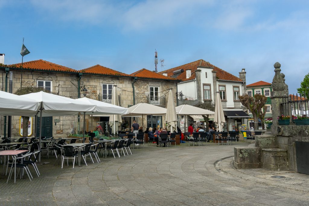 Things to do in Caminha Portugal - visit Main Square