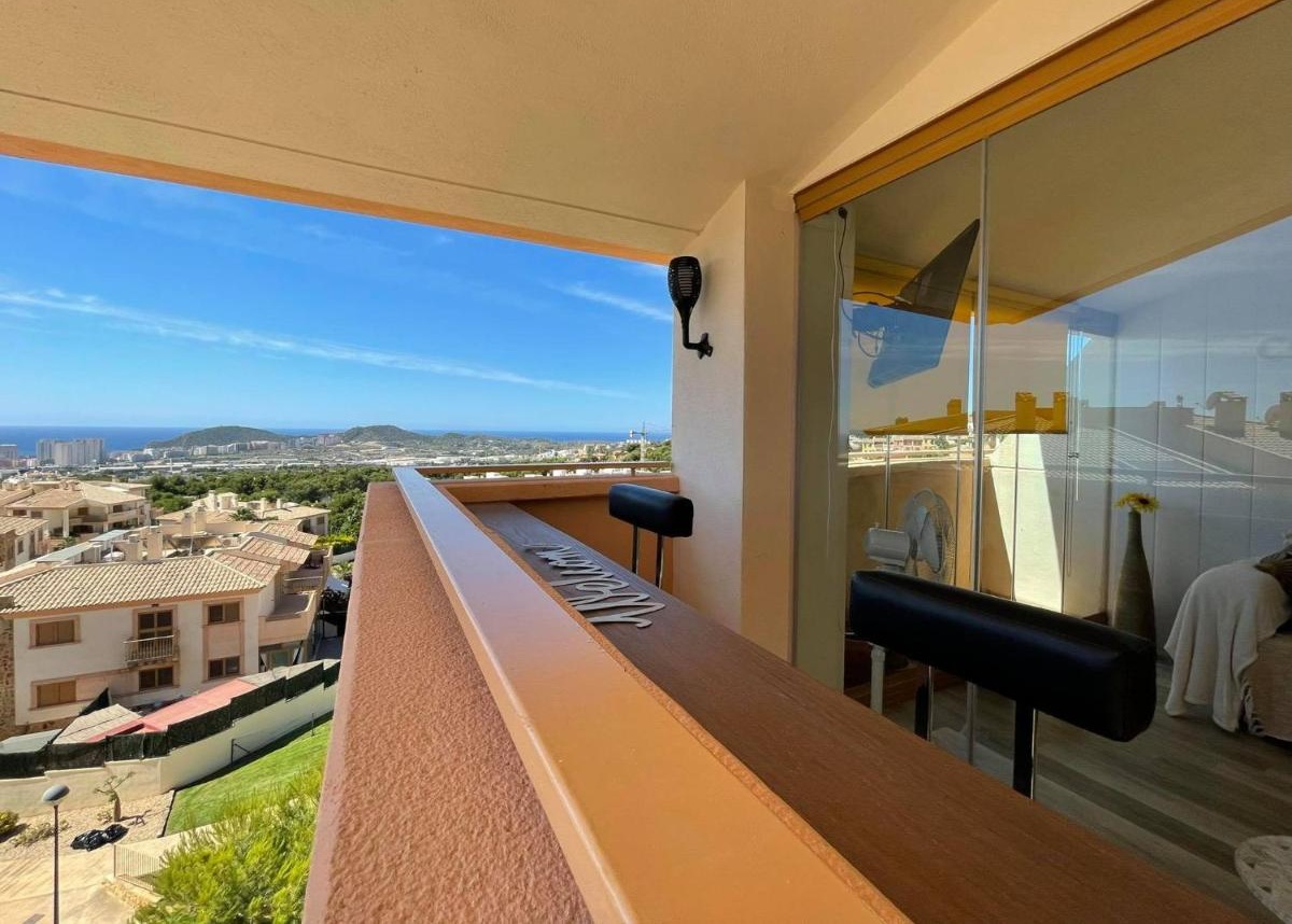 2 Bed Penthouse Apartment in Finestrat