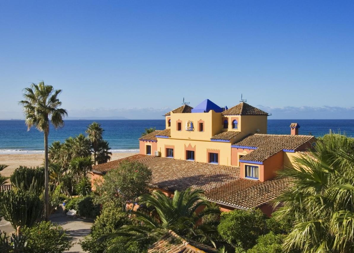 Beach Hotel Dos Mares in Tarifa Spain