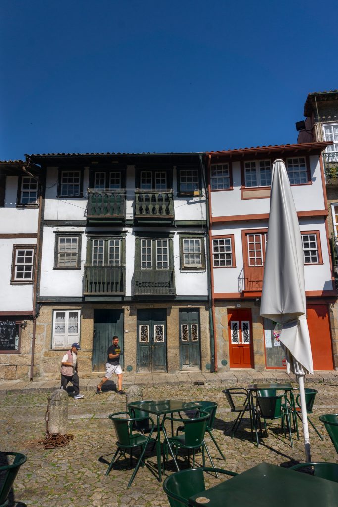 Best things to do in Guimaraes Portugal - adore medieval buildings