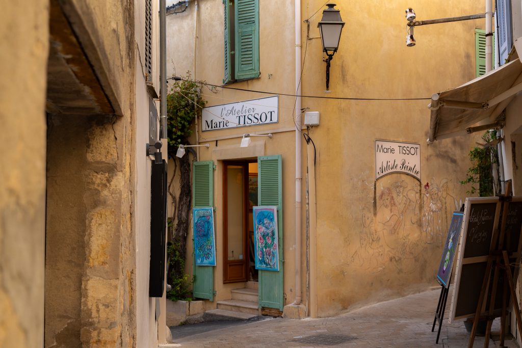 Things To Do In Mougins Village In France The Death Place of Picasso