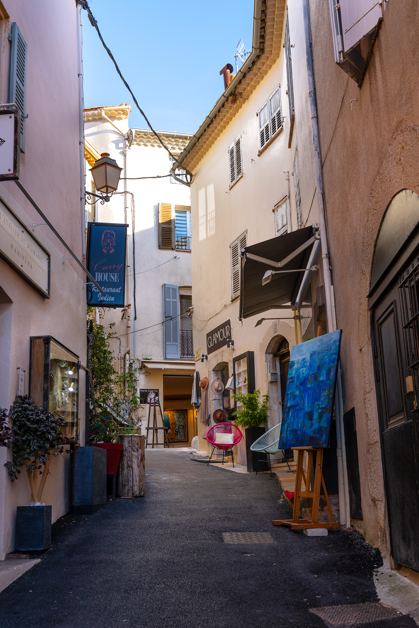 Things To Do In Mougins Village In France, The Death Place of Picasso