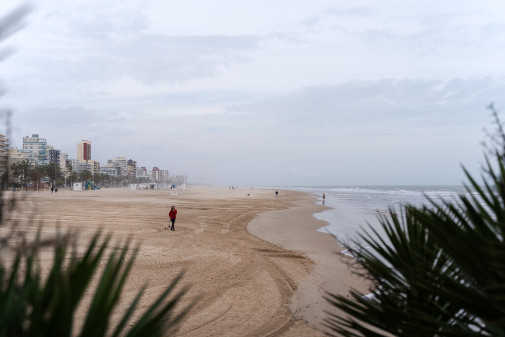 Beaches in Gandia - Platja de Gandia main beach