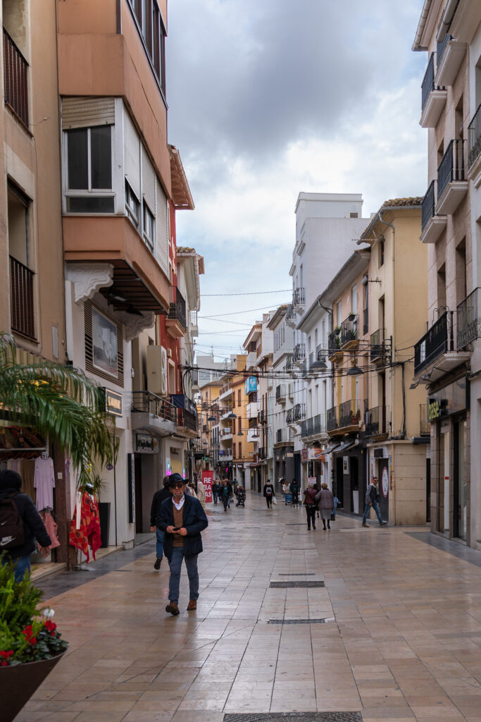 Exloring Gandia Old Town - Carrer Mayor