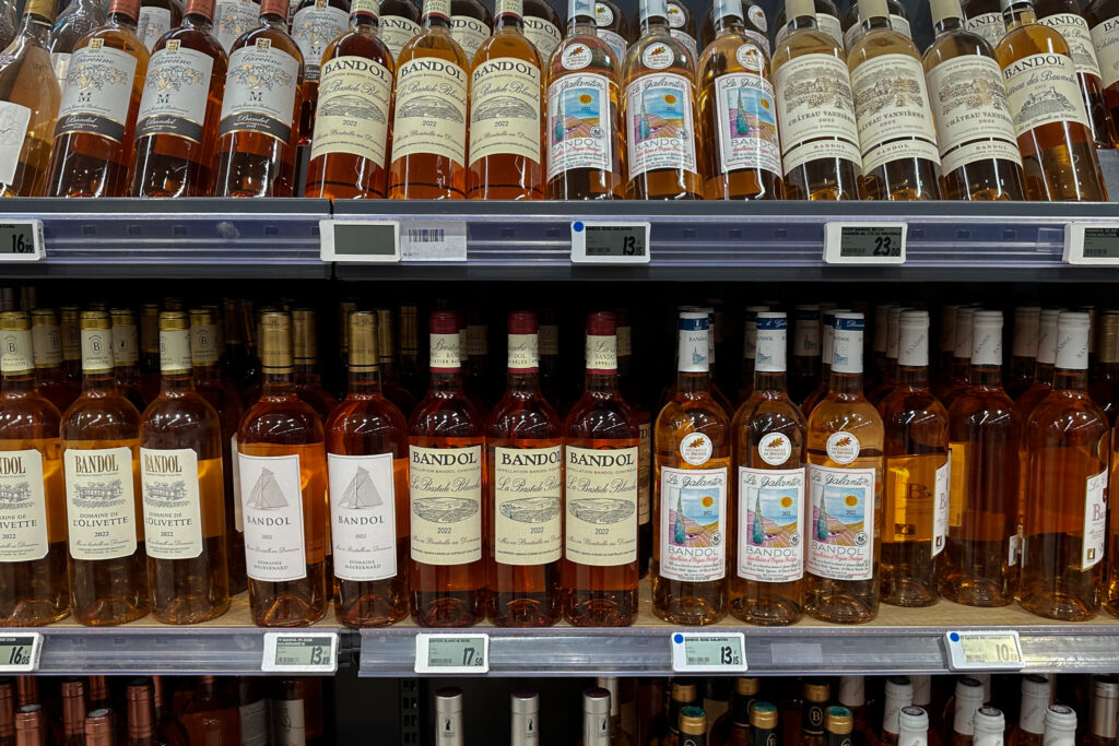 Bandol wine region - Selection of rose