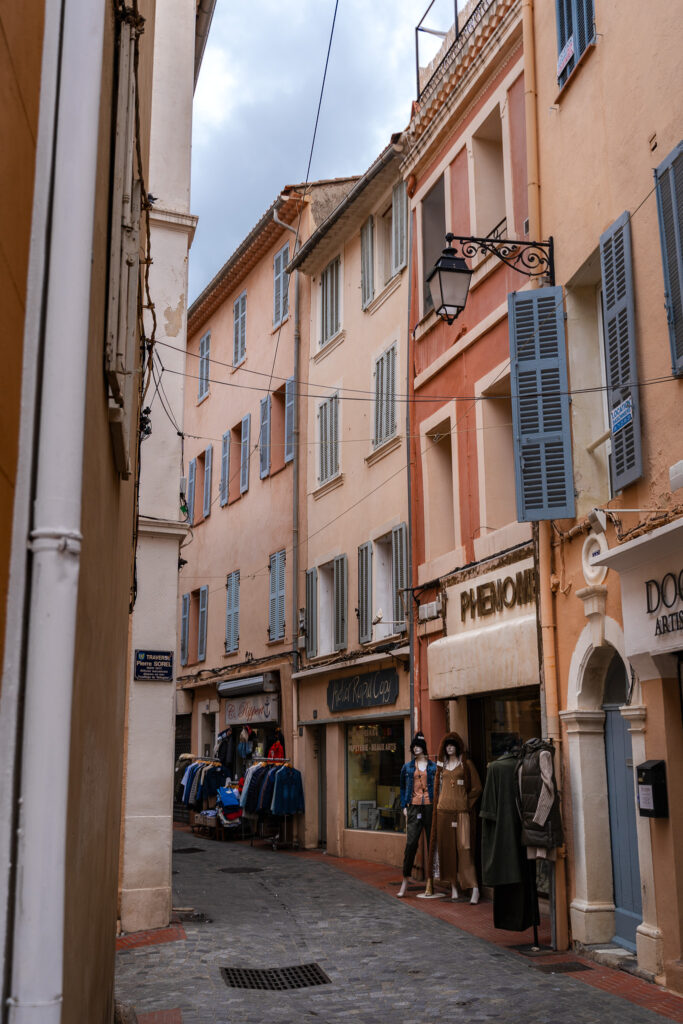 Exploring Sanary sur Mer old town streets