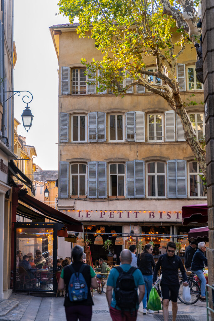 Exploring Aix-en-Provence Historic Centre