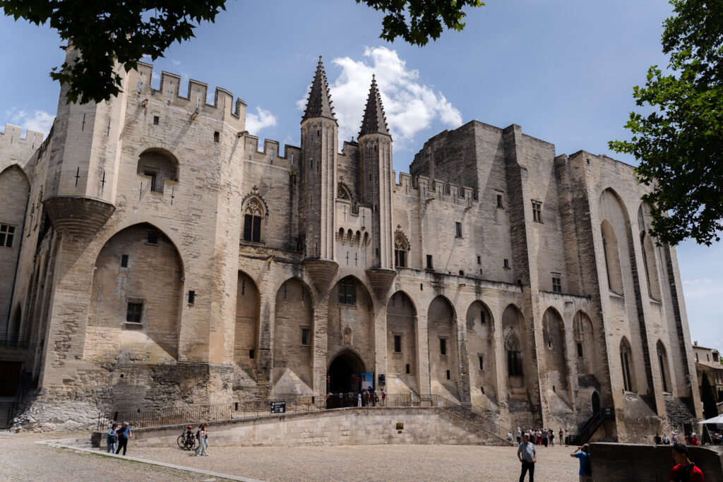 Best Cities To Visit In Southern France - Avignon