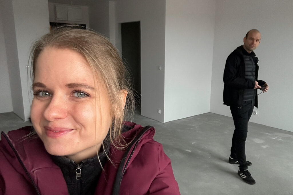 Happy Little Traveler team in their first apartment