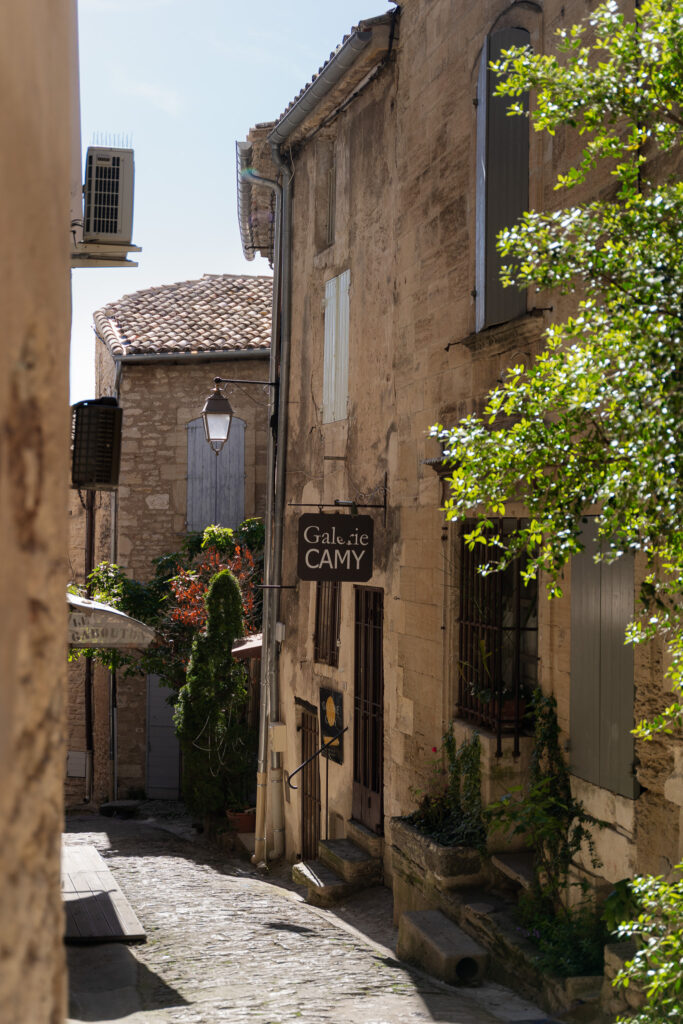 Exploring Gordes medieval village in Provence