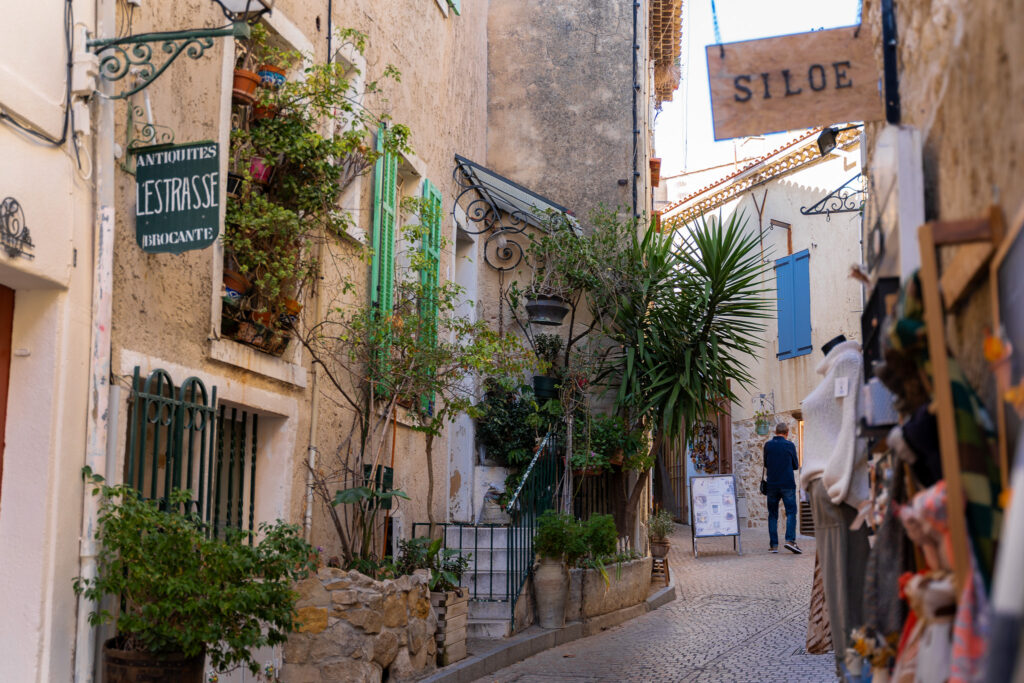 Exploring Le Castellet Medieval Village On French Riviera