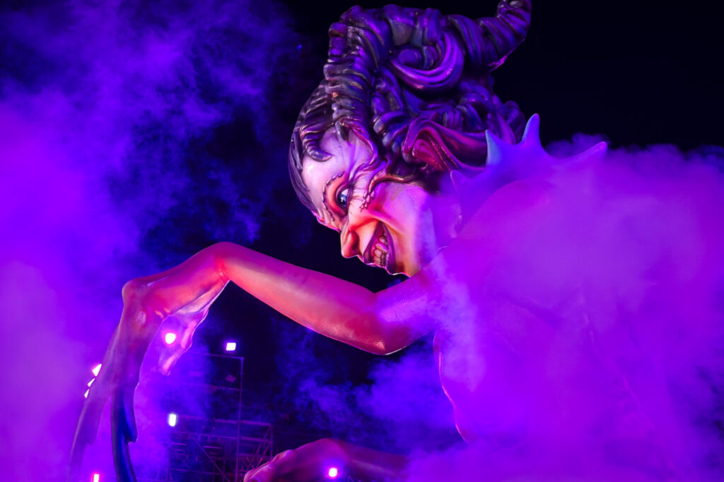Experience Nice Carnival Parade of Lights