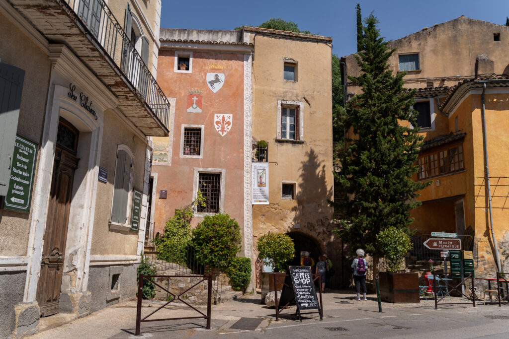 Things To Do In Fontaine De Vaucluse France
