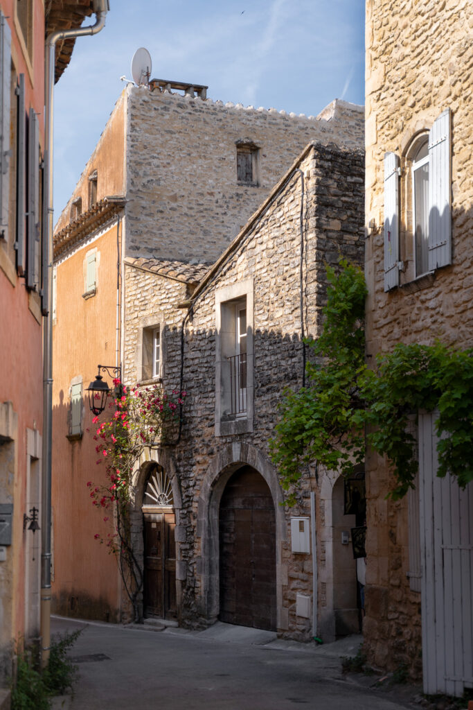 Exploring Goult Village In Luberon