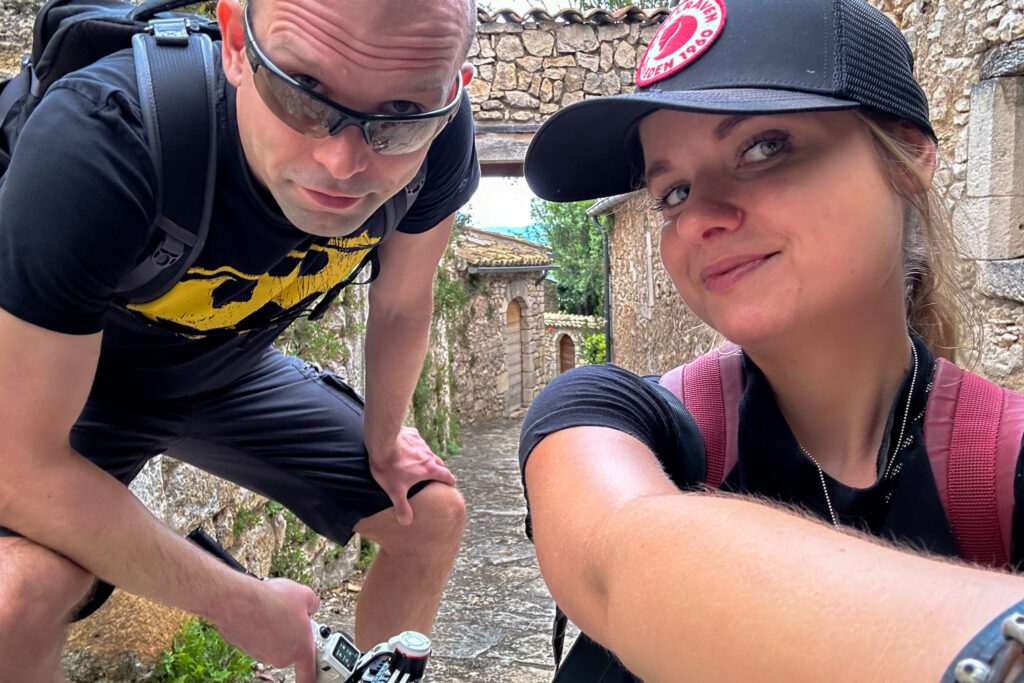 Happy Little Traveler Team Exploring Simiane-la-Rotonde France