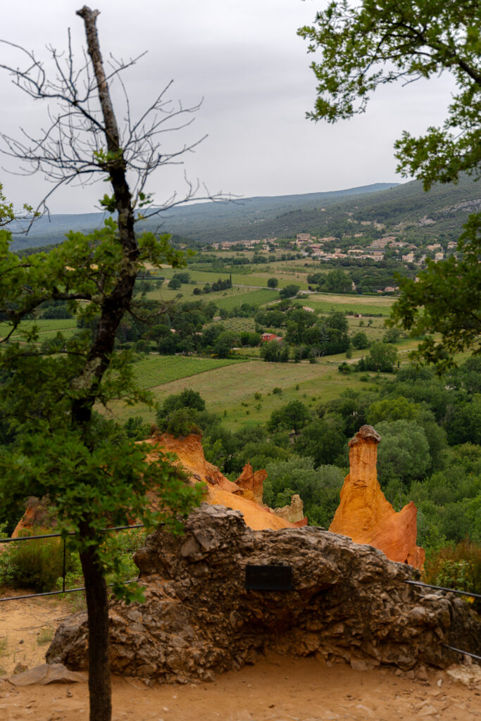 Views from Belvederes Circuit in Colorado Provencal