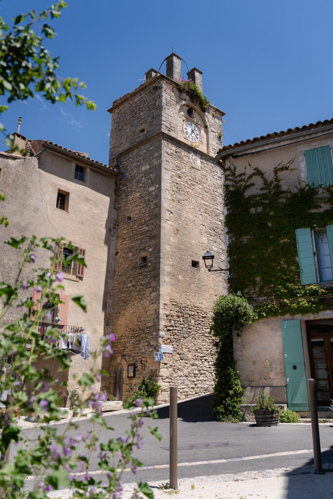 Exploring Saignon village in Provence