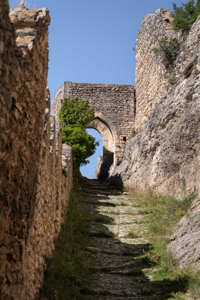 Exploring medieval village Saint Saturnin les Apt